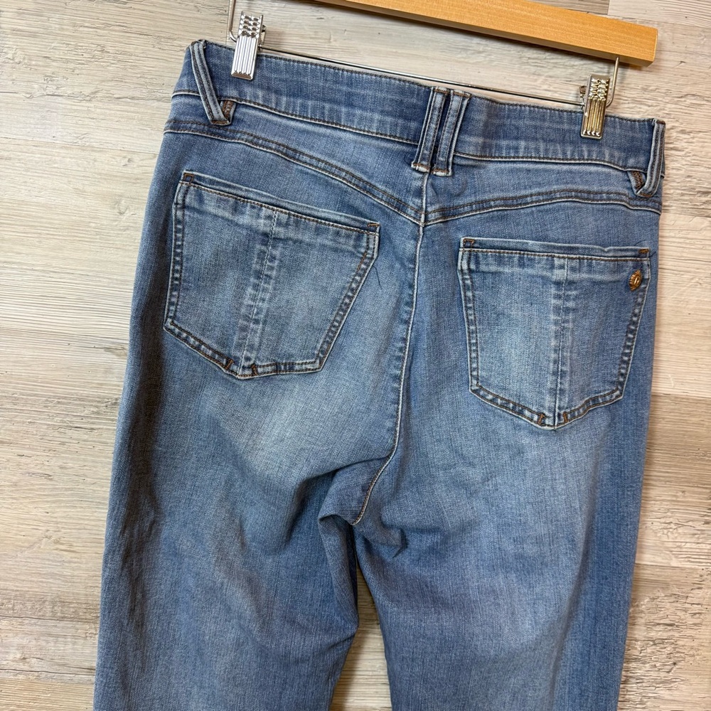 Democracy "Ab"solution High Rise Bootcut Jeans Blue Wash Size 12 - Picture 7 of 9